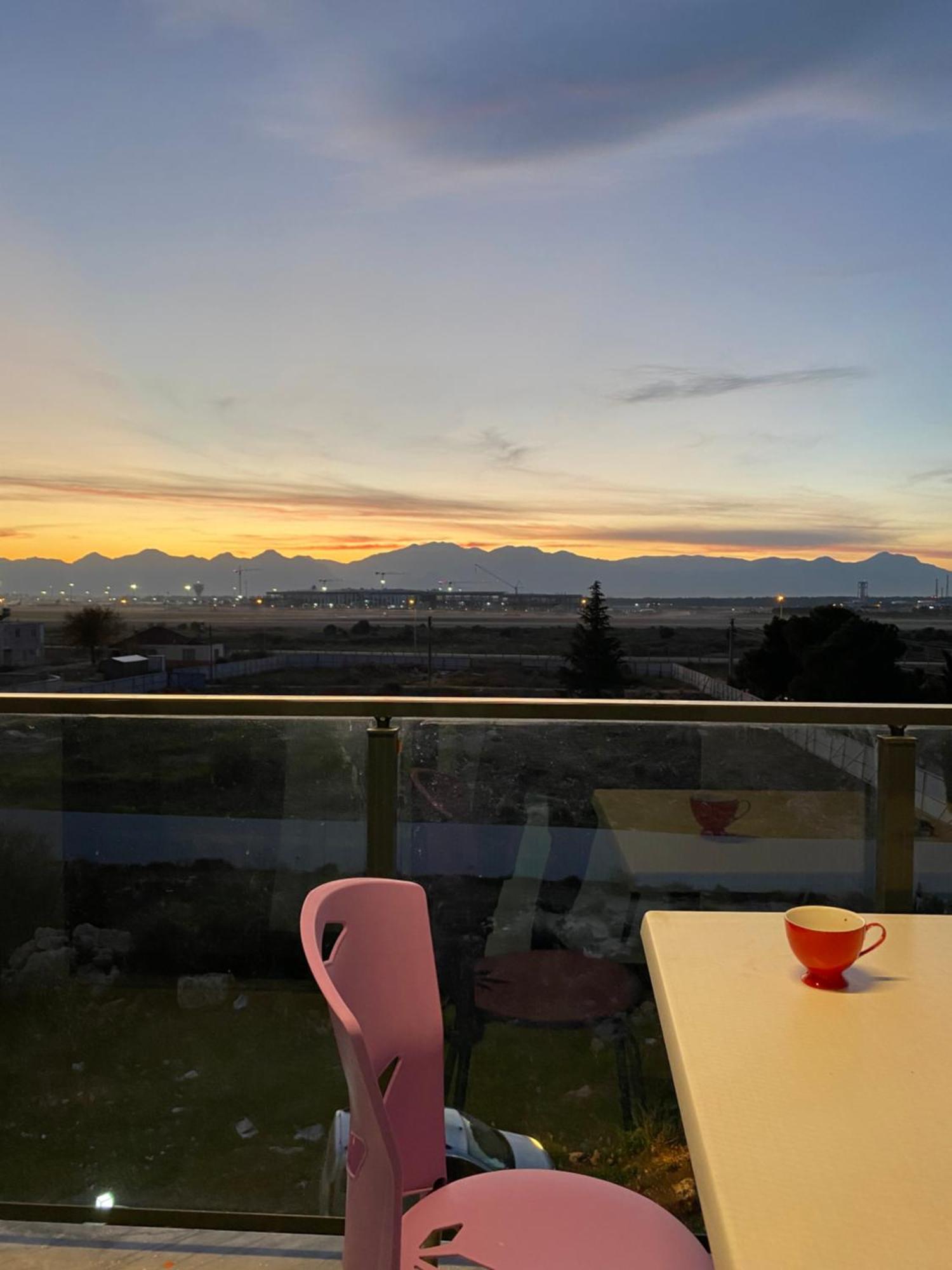 Tunc Suite Luxury House Aksu  Exteriér fotografie